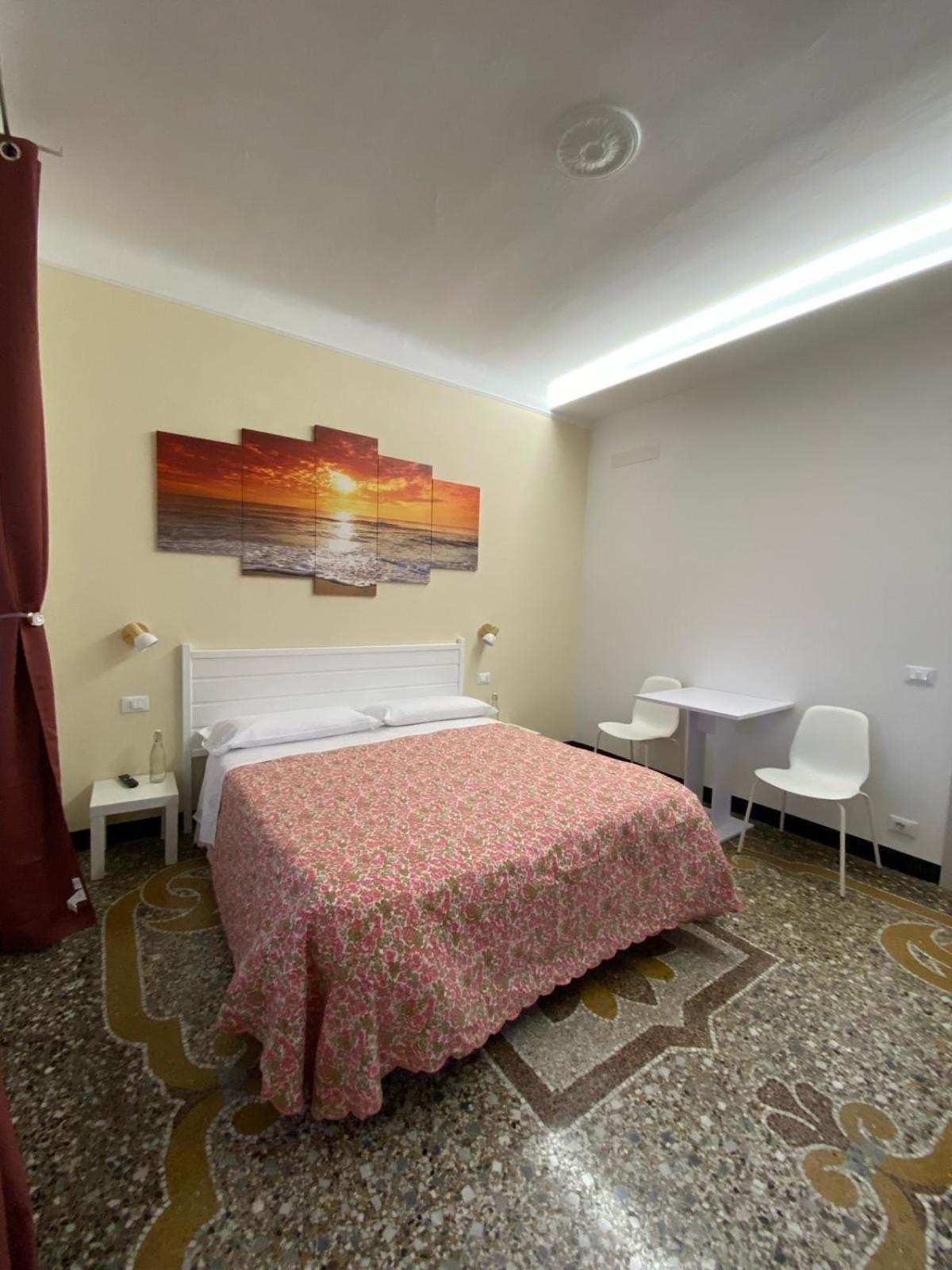 Affittacamere Columbus Camogli Zimmer foto